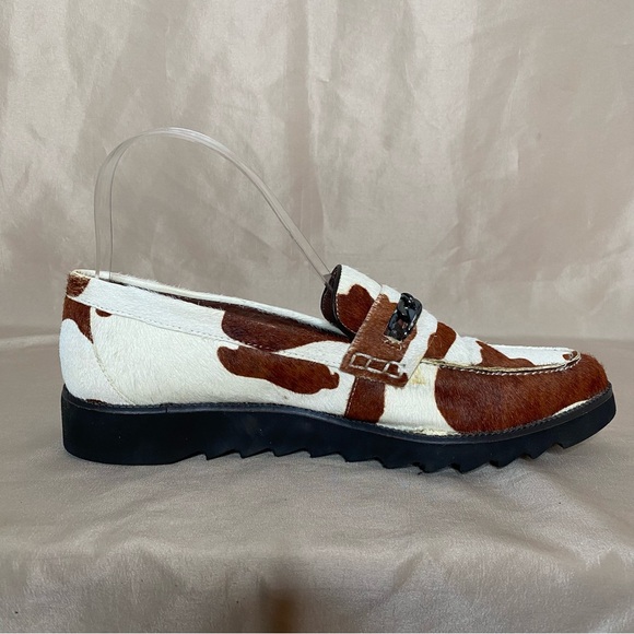 Donald J. Pliner 7.5 Cowhide Brecca Loafer - Picture 5 of 15